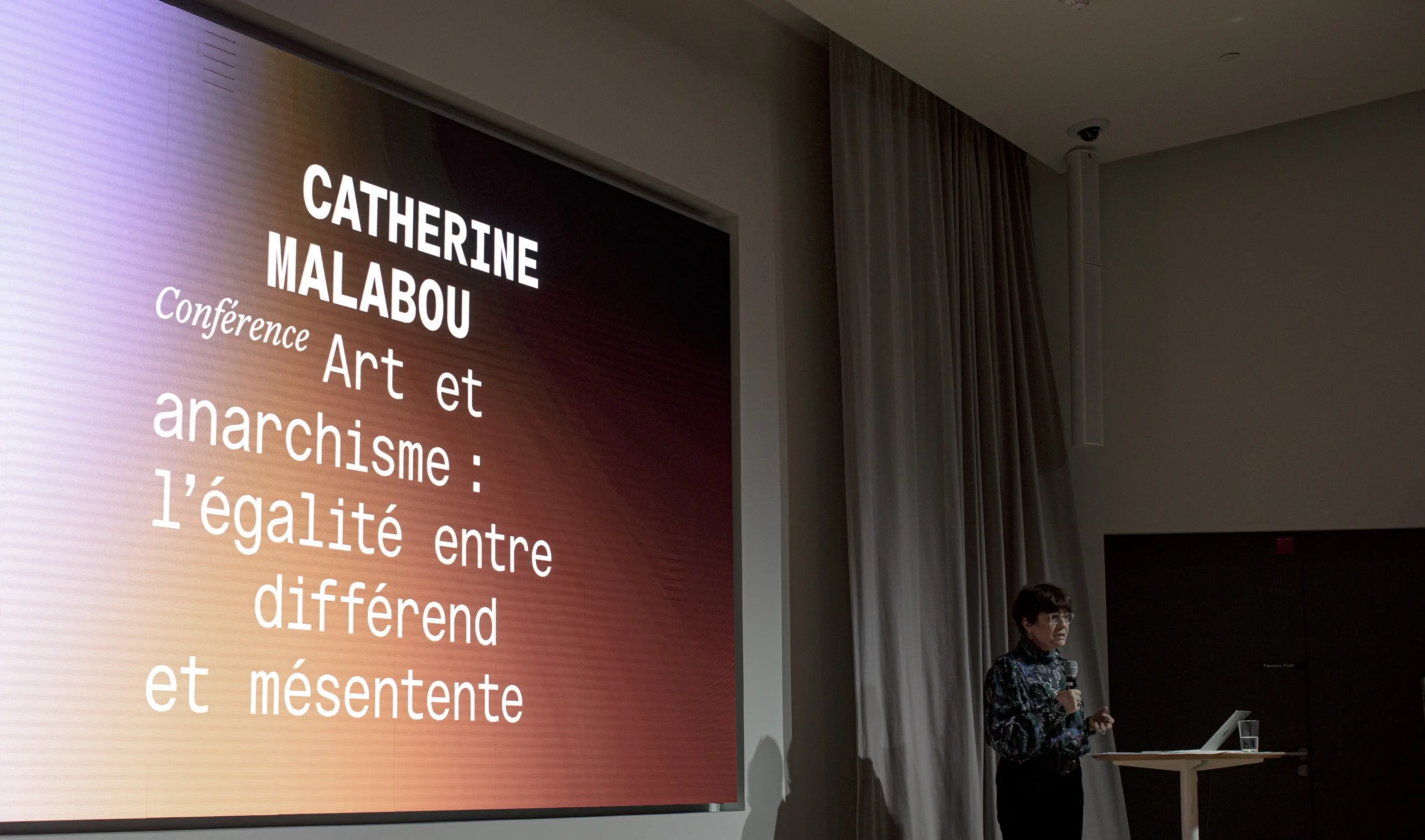 20220129_LUMA_CONFERENCE-CATHERINE-MALABOU__UZ_8824_VS_JOANA-LUZ