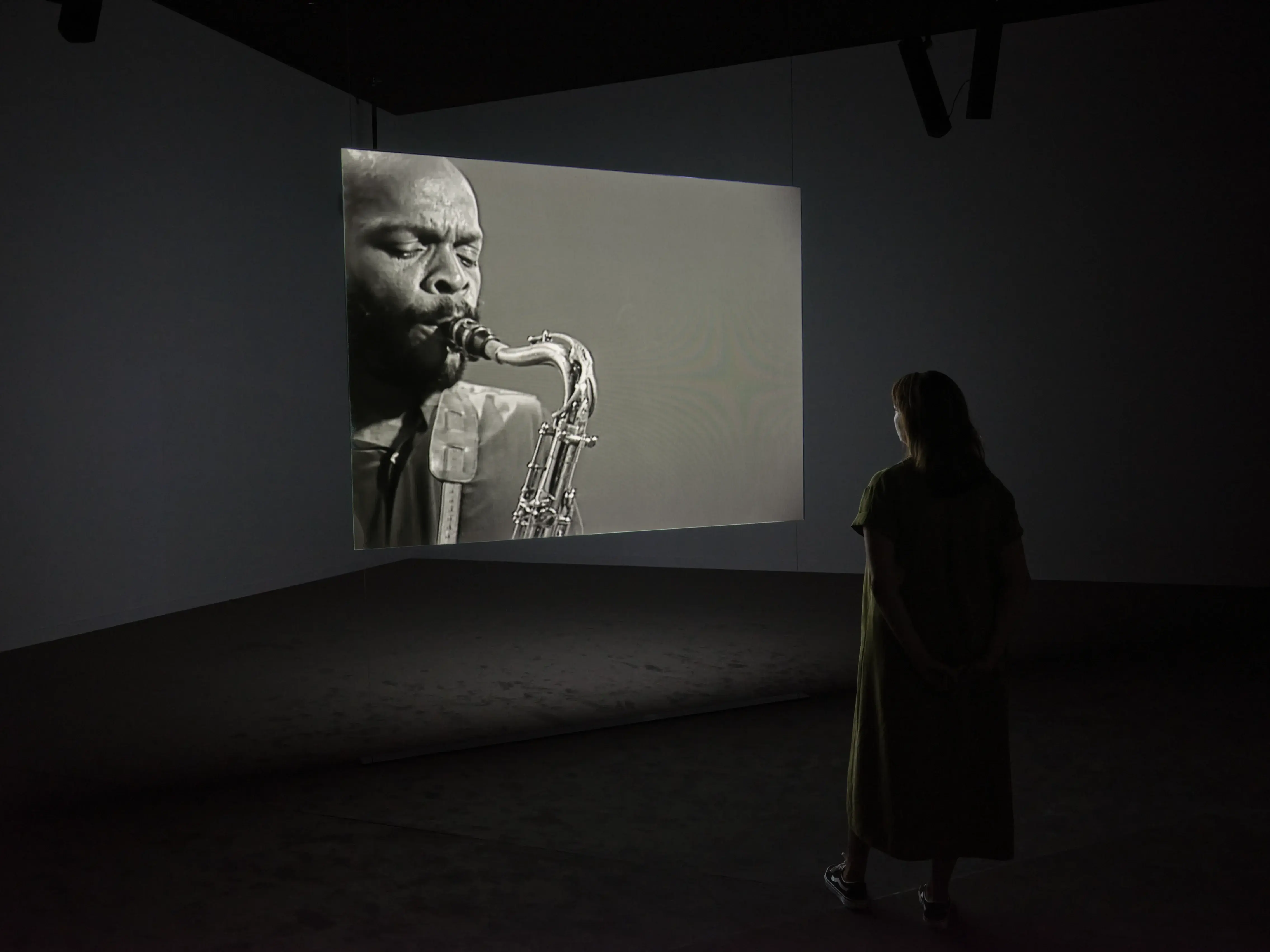 Stan Douglas, Bodies Never Lie, 2026 - 2027. La Mécanique Générale, LUMA Arles, France. © Victor&Simon - Grégoire d’Ablon - 4540 x 3405