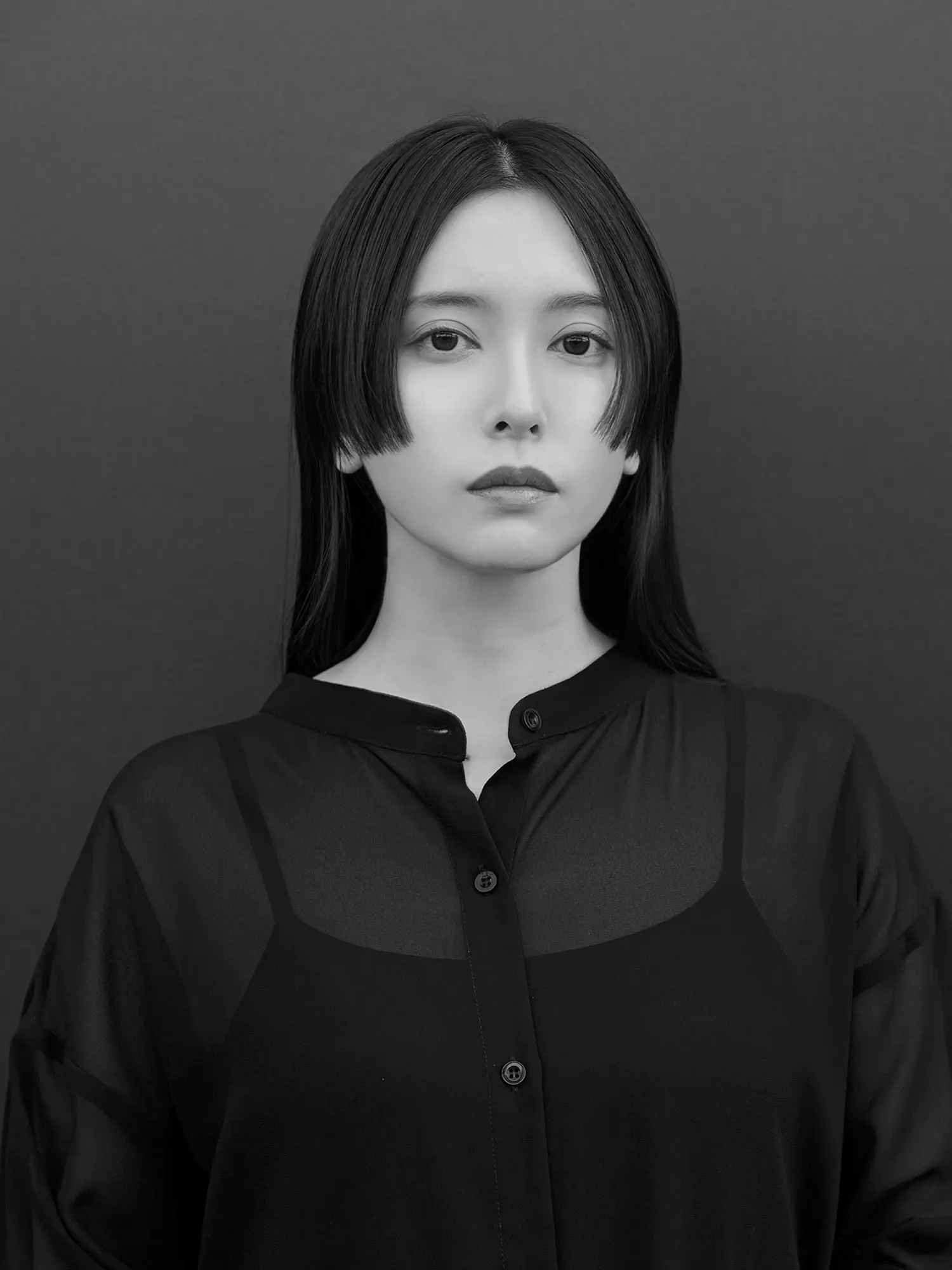 09-AkariTAKENOBU-portrait